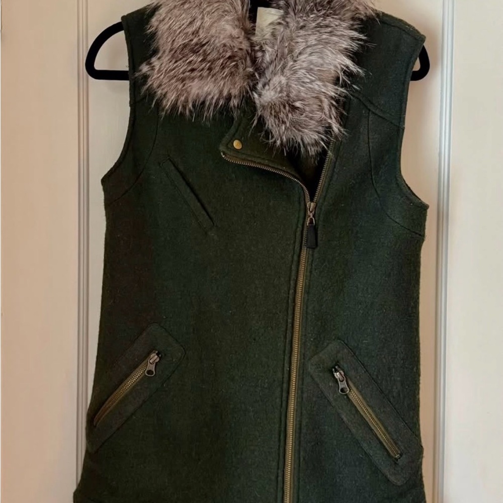 Anthropologie Green Vest with Faux Fur Collar